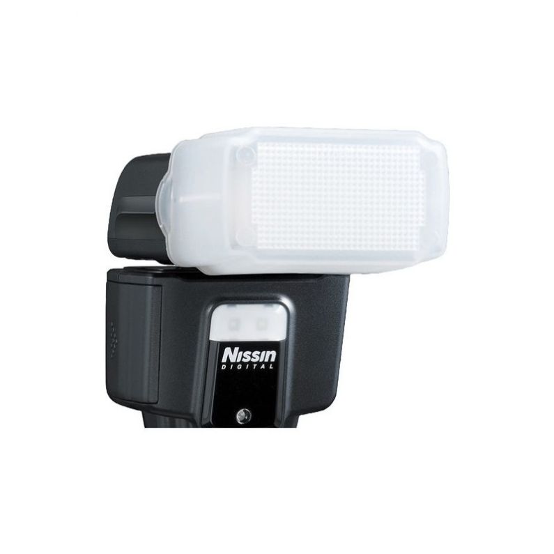 Nissin i40 Compact Flash for Canon Cameras