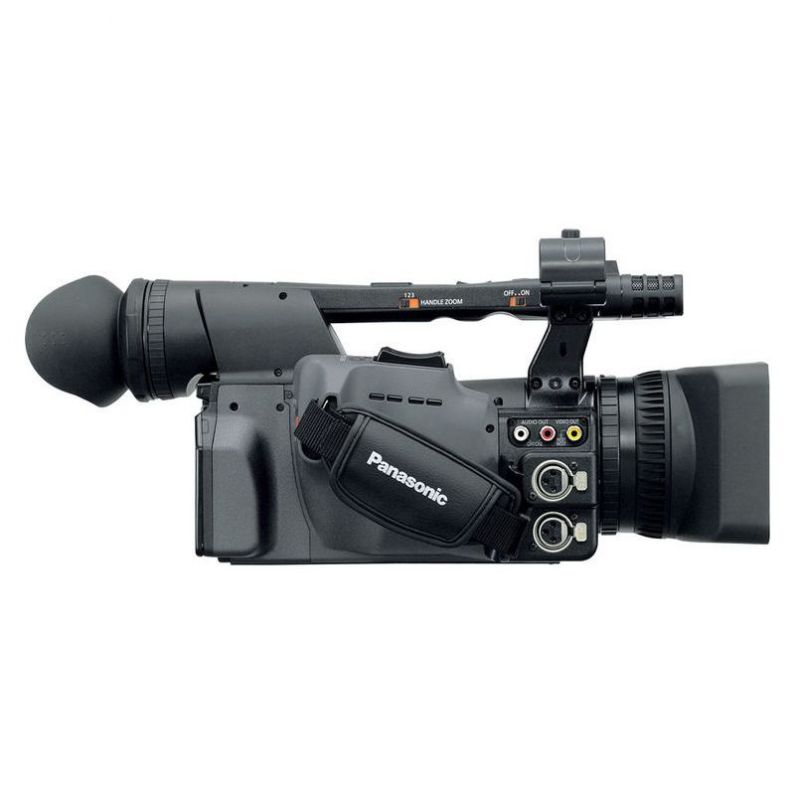 Panasonic AG-HMC150 3CCD AVCHD Pro Camcorder