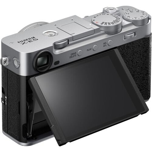 FUJIFILM X-E5 Mirrorless Camera (Silver)