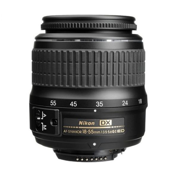 Nikon 18-55mm f/3.5-5.6G ED II AF-S DX Zoom-Nikkor Autofocus Lens