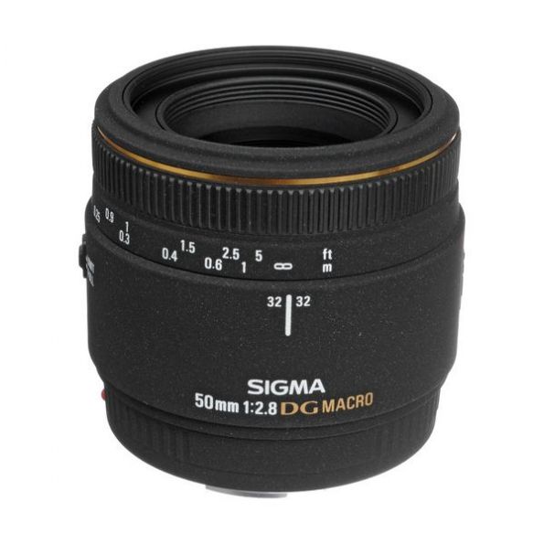 Sigma 50mm f/2.8 EX DG Macro Autofocus Lens for Canon