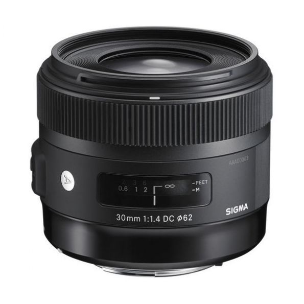 Sigma 30mm f/1.4 DC HSM Lens for Sony