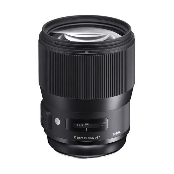 Sigma 135mm f/1.8 DG HSM Art Lens for Canon